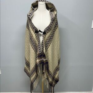 Free People Vintage Knit Blanket Poncho Hooded Aztec Western Cottage Cozy Fringe